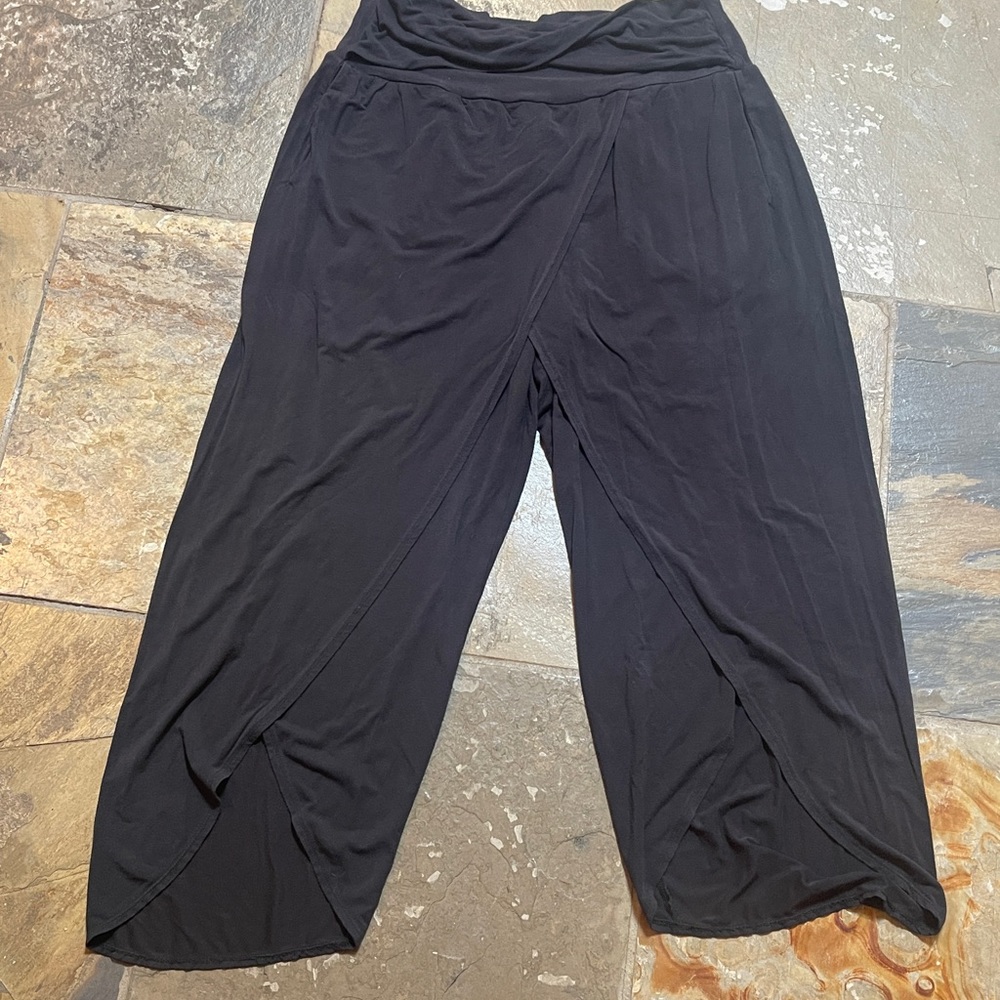 Athleta Black Wide Leg Yoga Pants Lowest Price - Picture 3 of 9